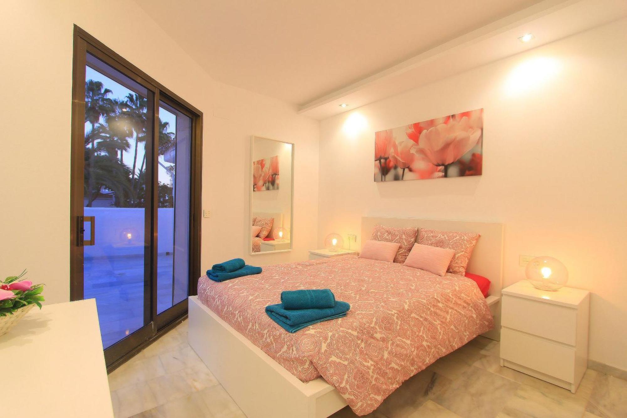 1108 Beachfront 2 Apartments With Roofterrace 80Mtrgt Beach 3 Pools ماربيا المظهر الخارجي الصورة