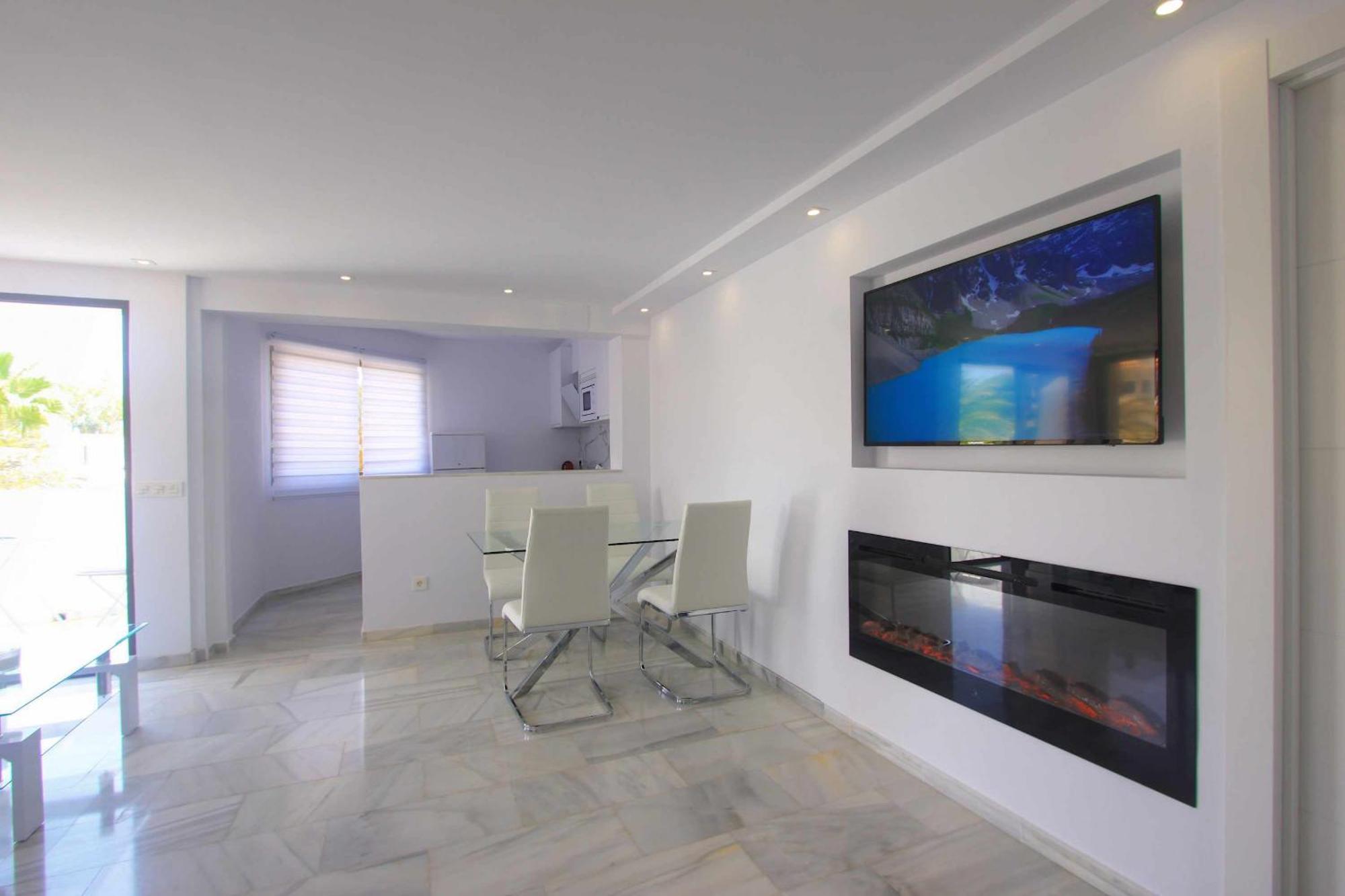 1108 Beachfront 2 Apartments With Roofterrace 80Mtrgt Beach 3 Pools ماربيا المظهر الخارجي الصورة